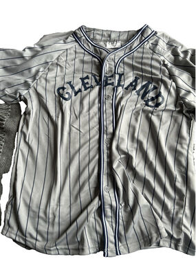 Cleveland Guardian Shirt X-L Grey Buttons on Front #19 on Back Short Sleeve